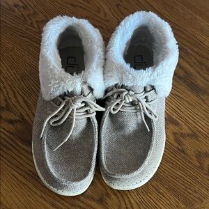 Hey Dude Women's Sneakers in Gray and White